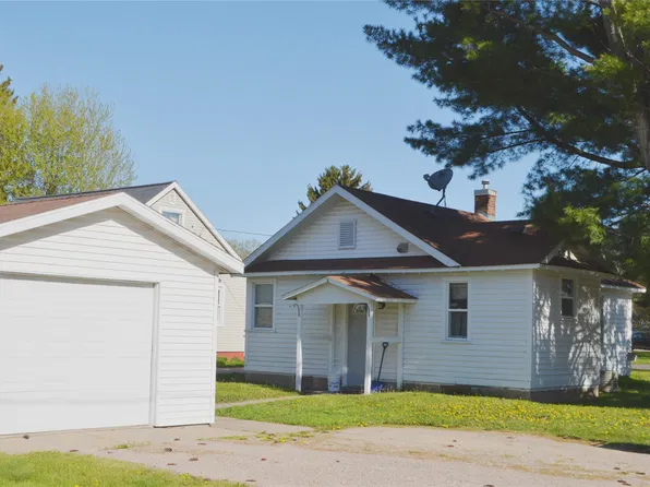 300 Wisconsin Avenue, Cameron, WI 54822