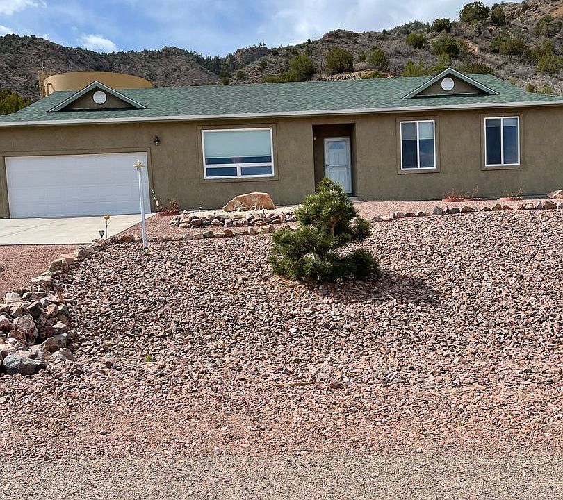 1st image of 422 Storm Rdg