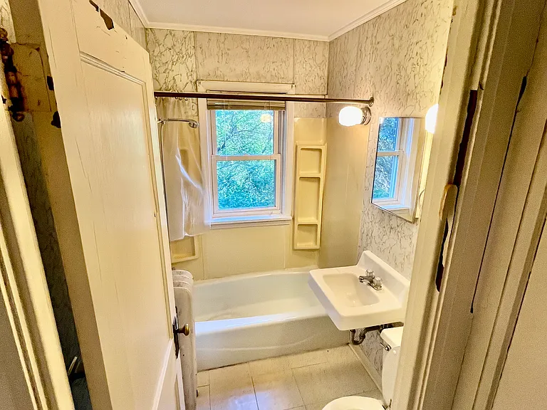 1455 Fulham St #4 — Photo 5