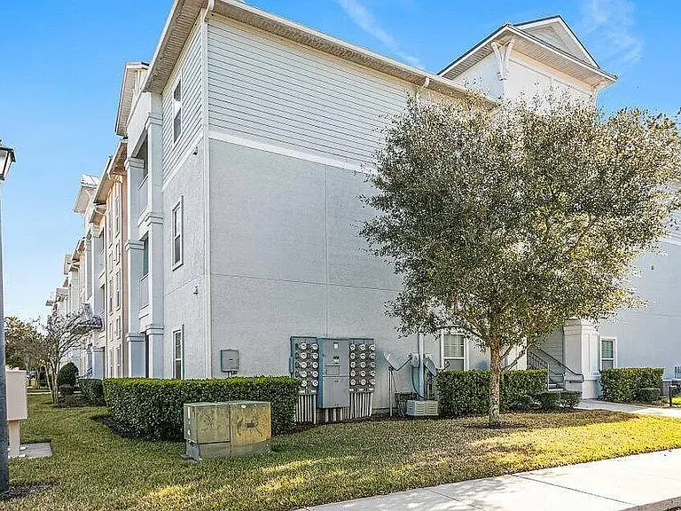 4990 Key Lime Dr #307 — Photo 32