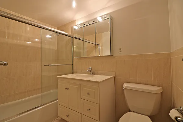 Rented by Tolmas Corporation | media 20