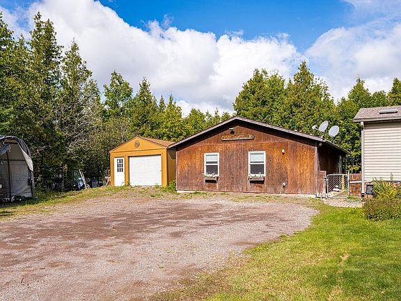 2nd image of 4970 Swanstrom Road