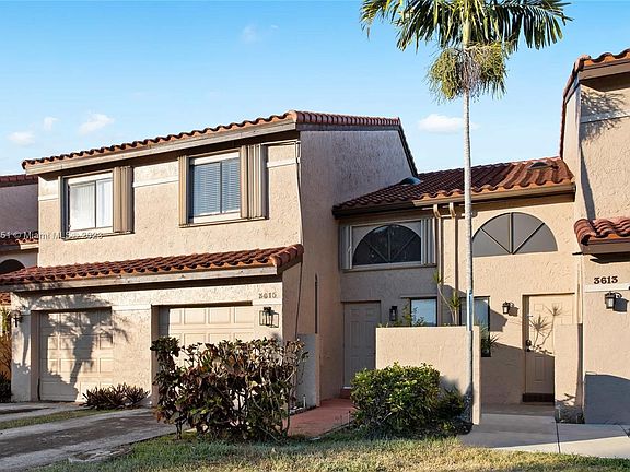 2nd image of 3615 Inverrary Blvd W #3615