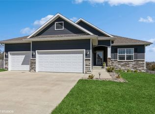 420 Wildcat Ct, Stuart, IA 50250