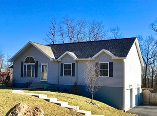 410 Cedar Dr, Drums, PA