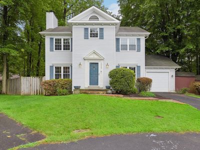 10026 Park Woods Ln, Burke, VA, 22015