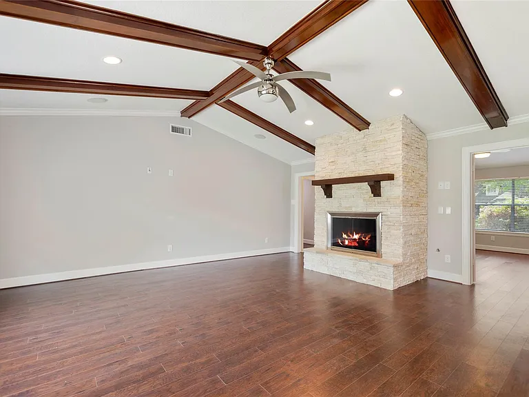4023 Bayou Grove Dr — Photo 15
