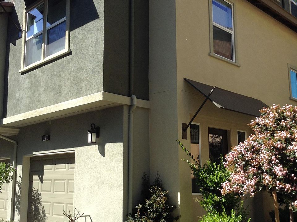 1st image of 988 E Duane Ave #100