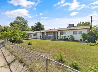 1117 W Wren Avenue, Visalia, CA