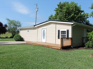 295 S Buntin Lake Rd, Hopkinsville, KY 42240