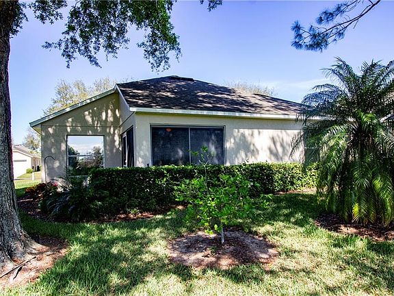 3rd image of 3532 Westerham Dr