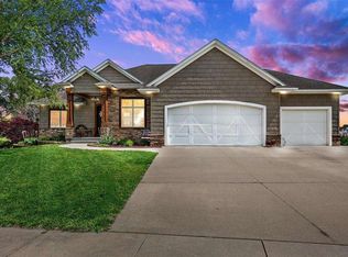 2080 Dows St, Ely, IA 52227