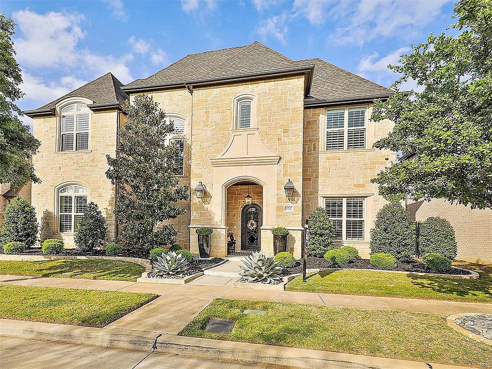 1st image of 604 Orleans Dr
