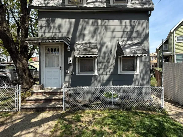 58 Silver St, Bayonne, NJ 07002