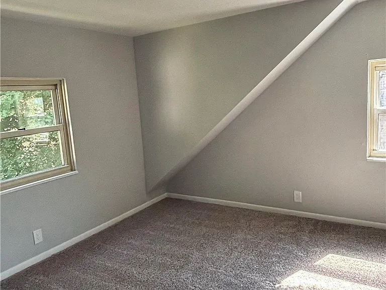 1371 Crucible St — Photo 16