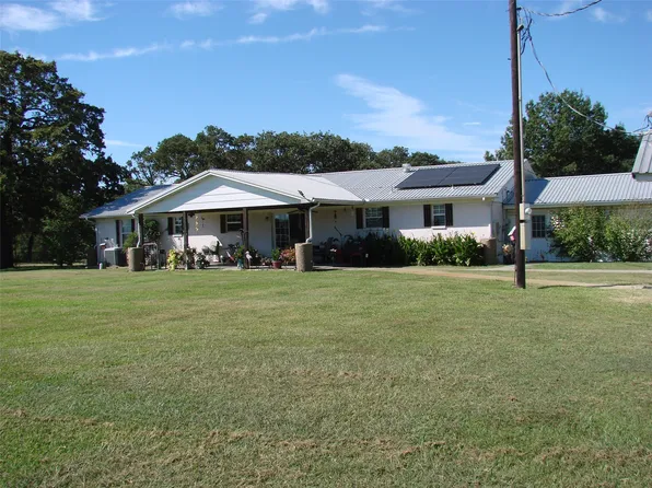 34 Denton Rd, Gordonville, TX 76245