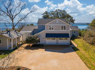 107 Live Oak Rd, Newport, NC 28570