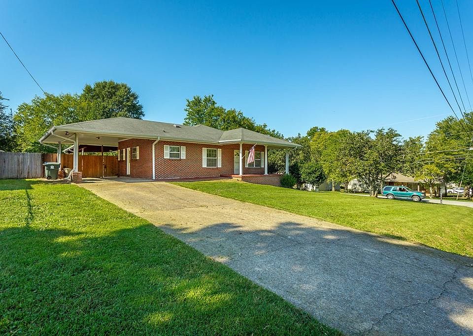 2nd image of 7002 Northside Dr