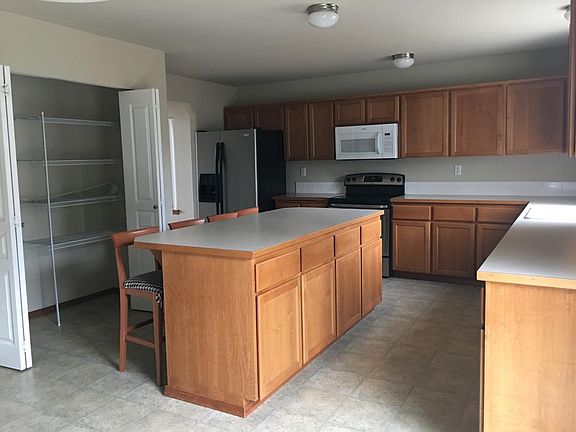 5th image of 17901 17th Avenue Ct E