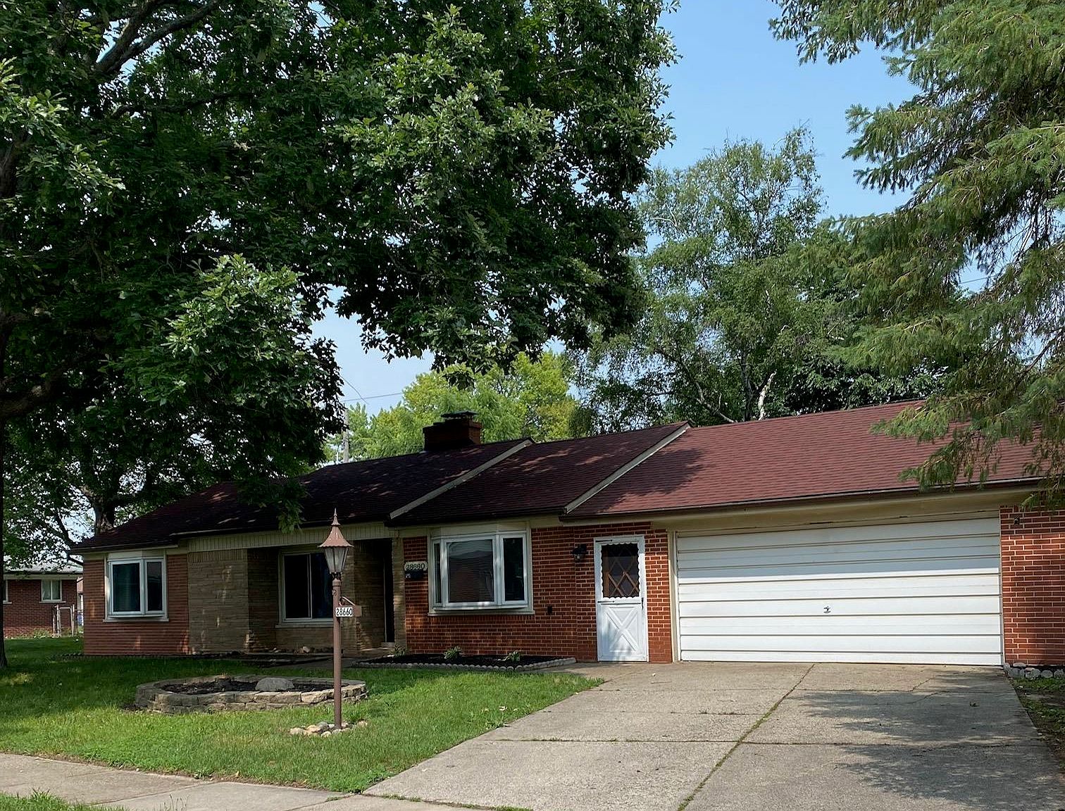 28660 Pinto Dr, Warren, MI 48093 Zillow