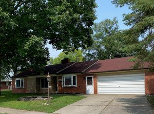 28660 Pinto Dr, Warren, MI 48093