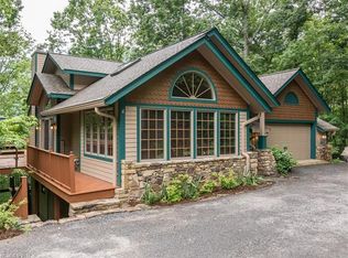22 Winding Poplar Rd, Black Mountain, NC 28711