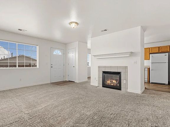 2nd image of 4002 Cheyenne St #D