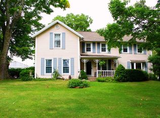 2225 E Strater Rd, Kendallville, IN 46755