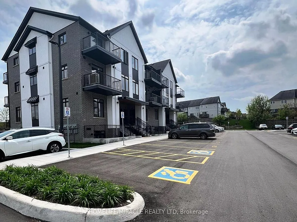 405 Myers Rd #43