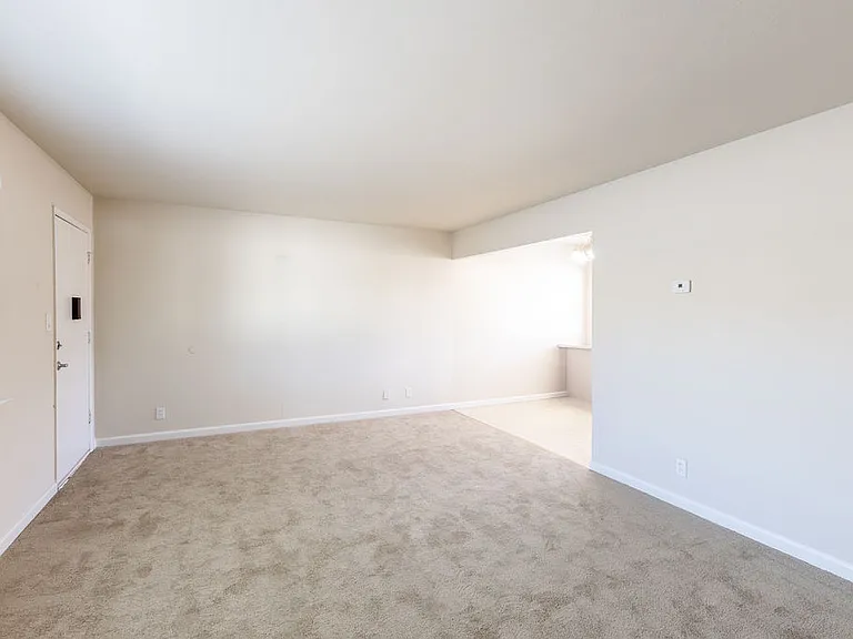 2315 Monroe St — Photo 19