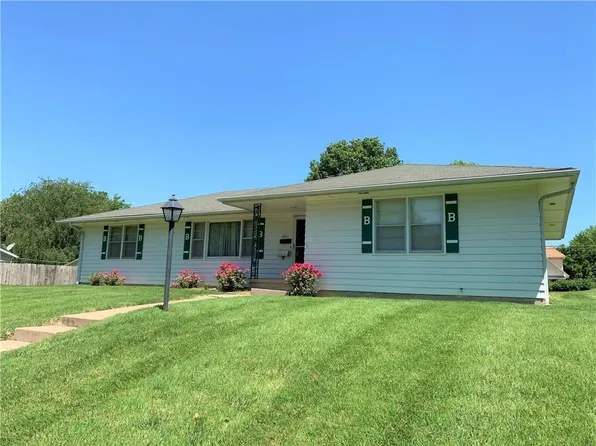 3511 Mitchell Ave, Saint Joseph, MO 64507