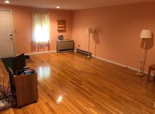 585 Turnpike St APT 2, South Easton, MA 02375