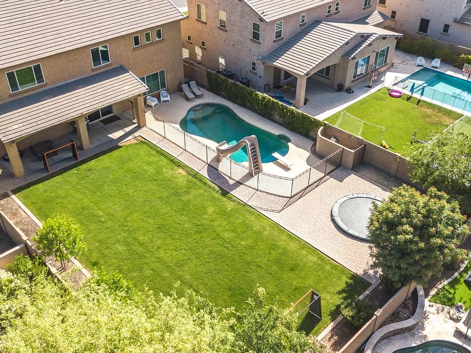 1st image of 3056 E Wyatt Way