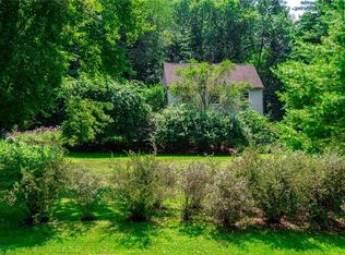 390 Michael Ln, Zoar, OH 44697