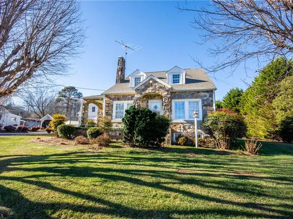 6325 Us Highway 21, Jonesville, NC 28642