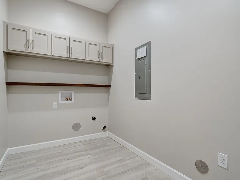 160 Morrow Ave #208 — Photo 15