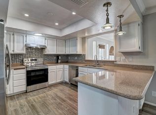 1053 Leisure World, Mesa, AZ 85206