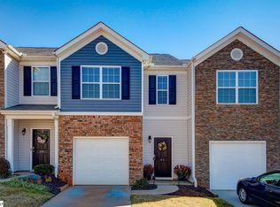 41 Moorlyn Ln, Greer, SC 29650