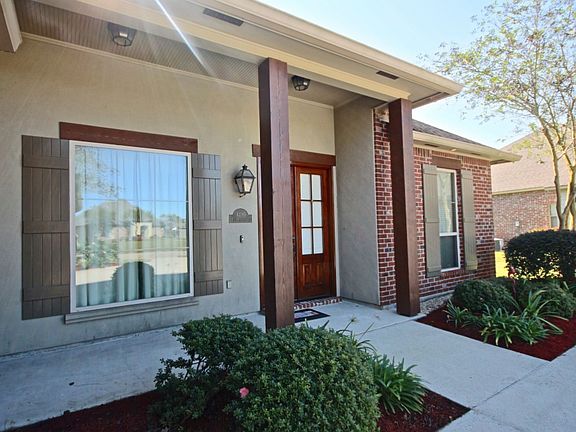 3rd image of 41185 Bayou Segnette Ave