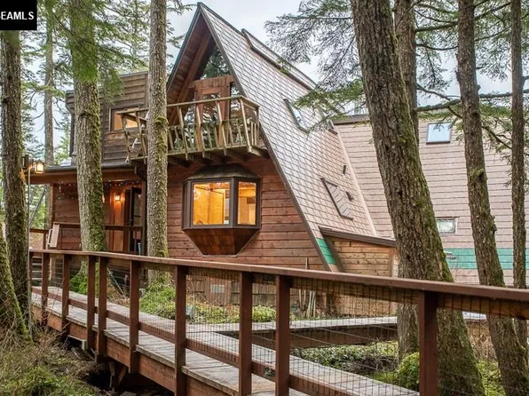 8270 N Douglas Hwy, Juneau, AK 99801