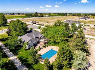 9222 Willow View Dr, Middleton, ID 83644