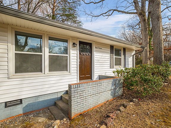 2nd image of 407 Crestwood Dr