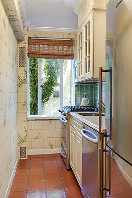Sold by Corcoran | media 4