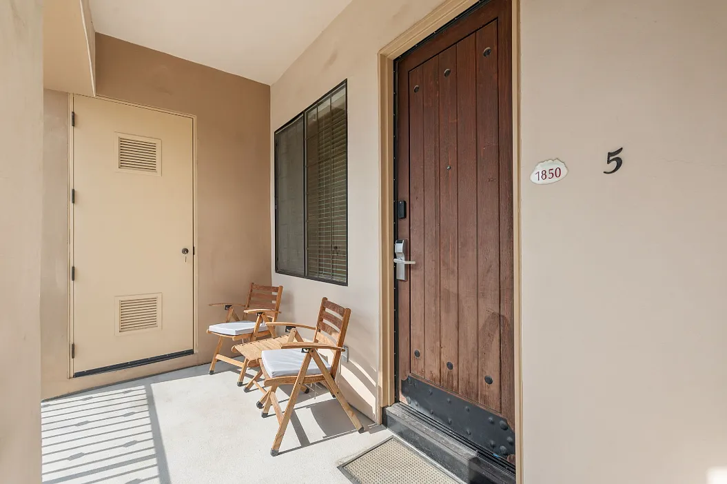 1 bed, 682 sqft, $2,700 — Photo 4