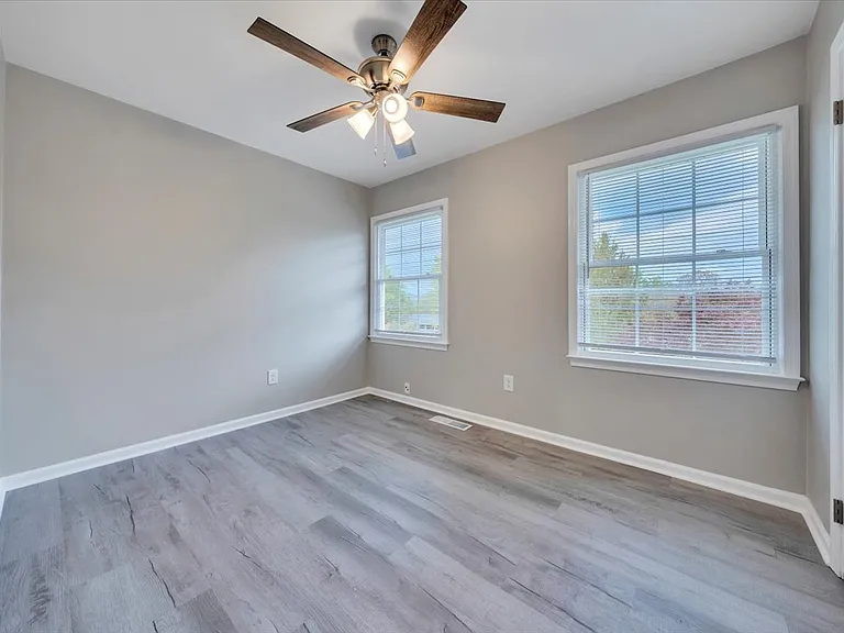 197 Apple Tree Rd — Photo 29