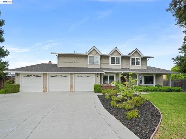 222 Arthur Ct, Danville, CA 94526