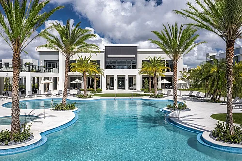Manor Hialeah Photo 1