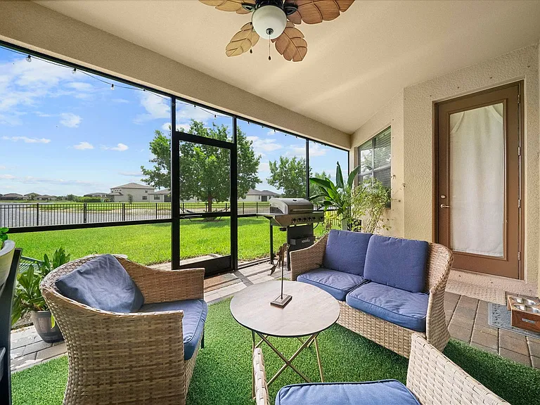 3406 Murcia Ct — Photo 29