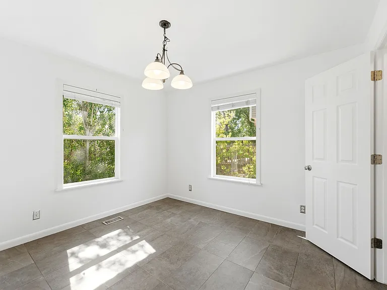 622 N Royal Troon Way — Photo 6