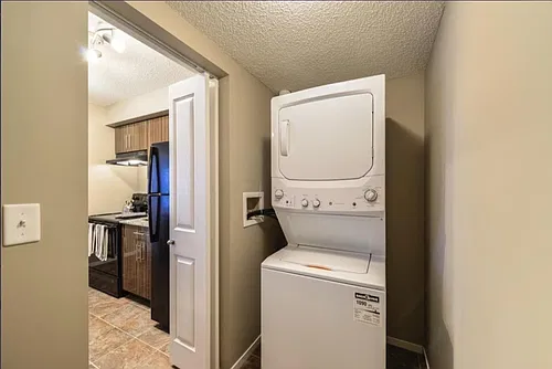 Floor plan Metro - 2 Bed + 2 Bath
